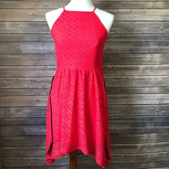 No Boundaries Dresses & Skirts - No Boundaries lace handkerchief dress corded belt